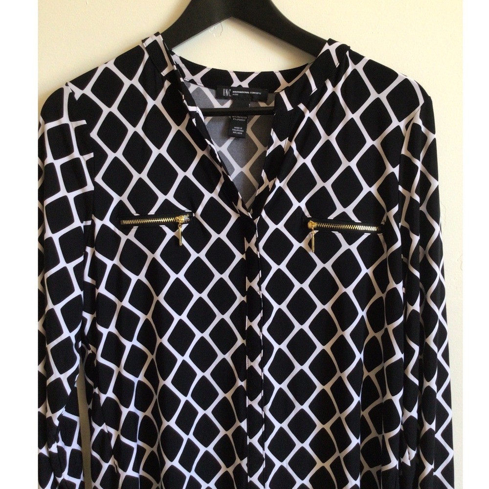 INC International Concepts Black White Geometric Diamond Blouse Petite Large - Picture 3 of 5